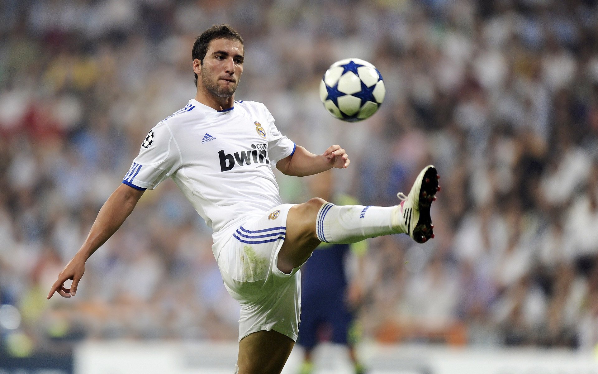 _智能运动手环：助力健康管理新革命_，智能手环运动模式有什么用